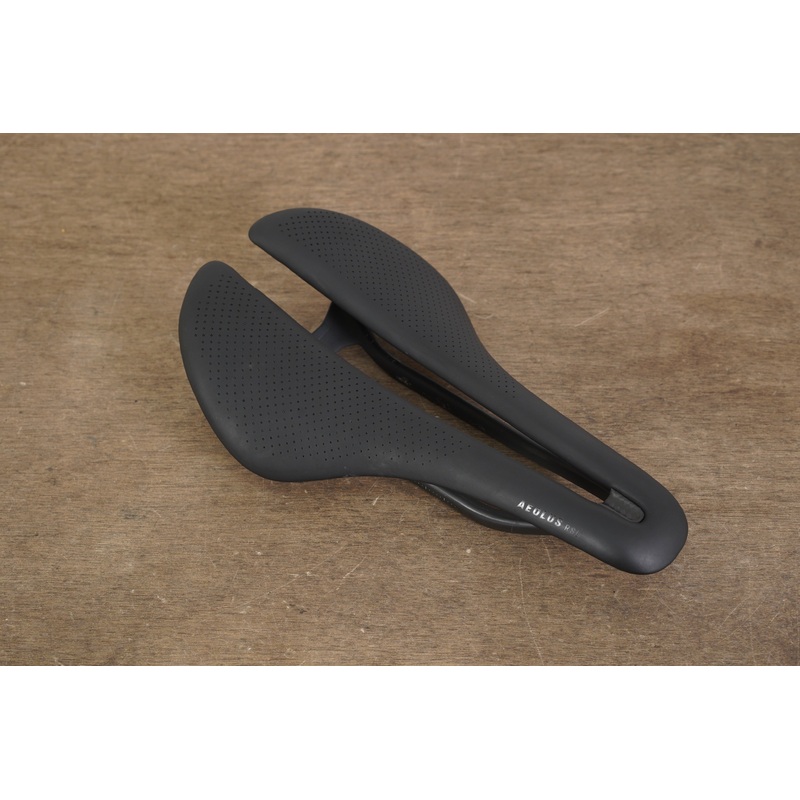 140mm Bontrager Aeolus Pro Carbon Rail Road Saddle 150g