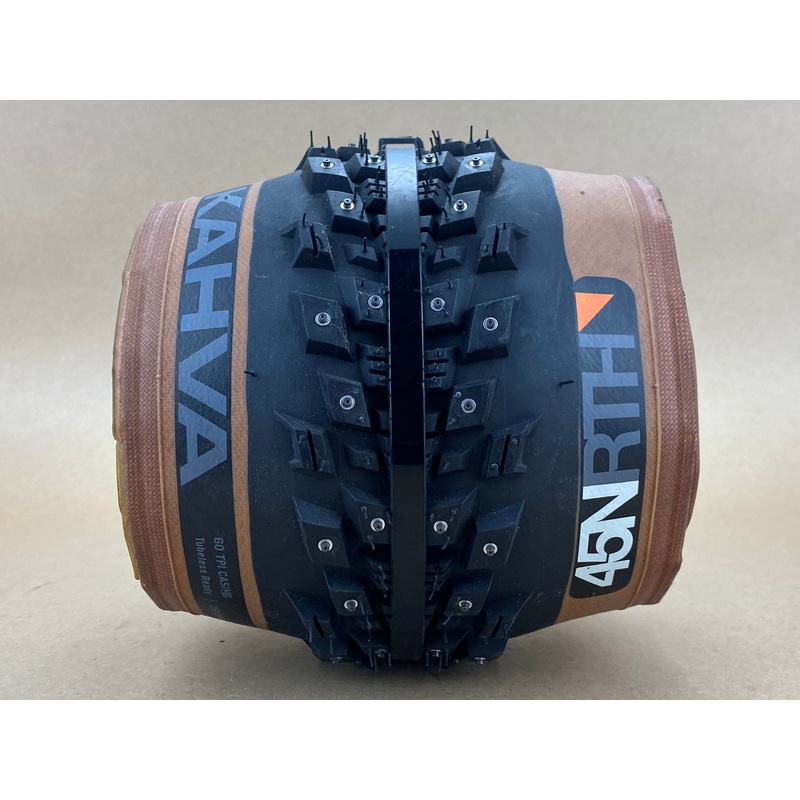 45NRTH Kahva Studded Tire NWOB 29×2.25