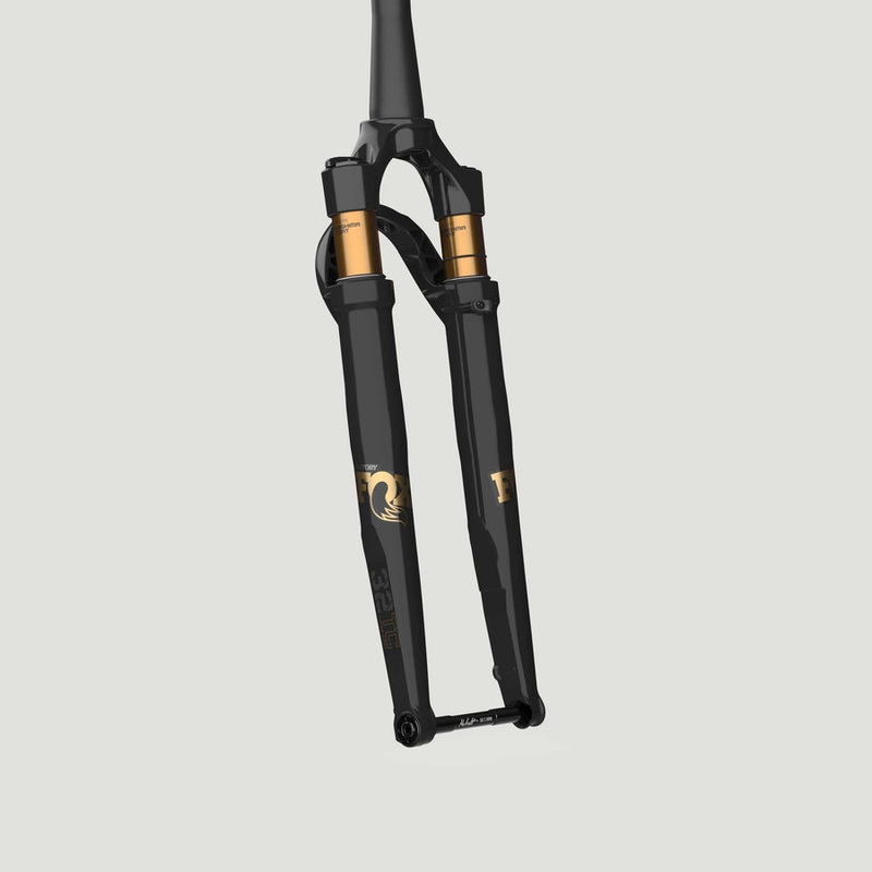2025 FOX 32 FLOAT TC Kashima Factory Suspension Fork – 700c, 50 mm, Kabolt 12×100, 45 mm Offset, Shiny Black, Grip SL