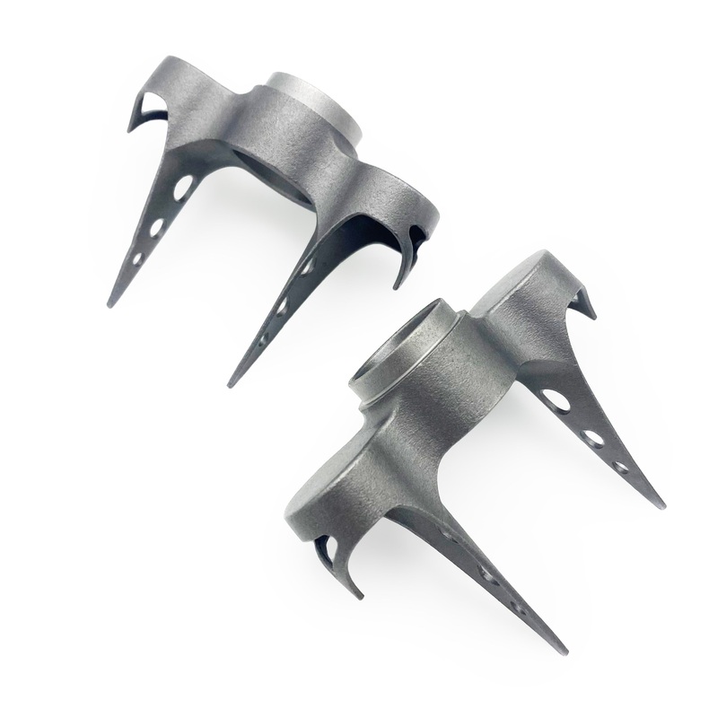 1″ Fork crown for round fork blades – 43mm inside width – flat with long inner tangs