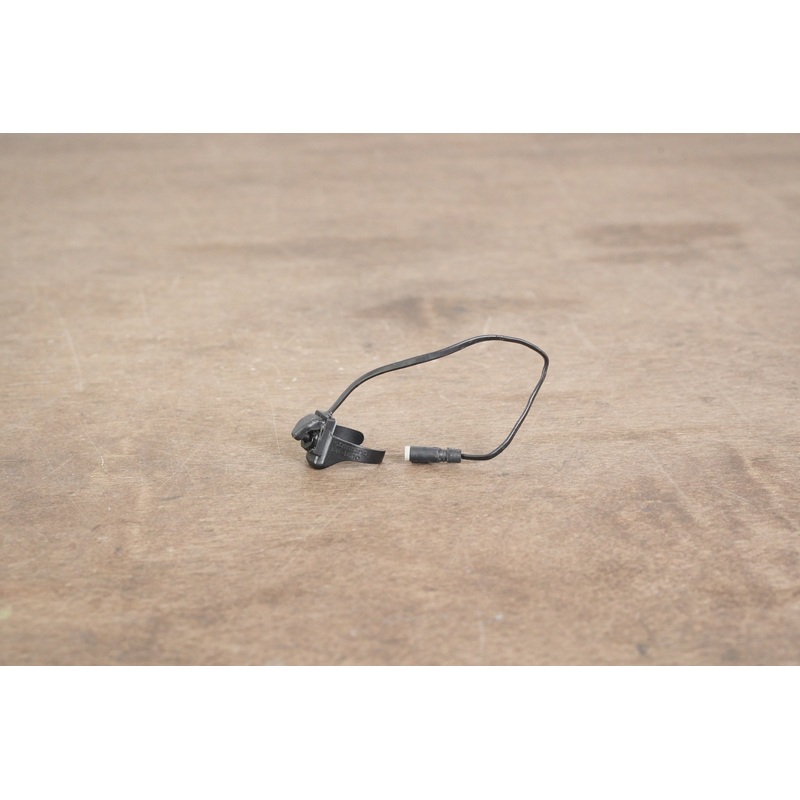 (1) Shimano SW-R610 Di2 Sprint Shifter