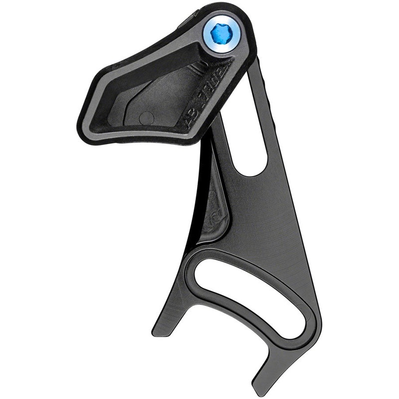 absoluteBLACK Oval Chainguide – ISCG-05 + BSA Mount, 26-34t Oval, Black